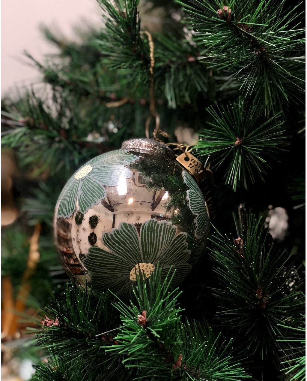 Walther & Co | Silver Glass Ball | Painted Christmas Flower | 10cm Walther & Co | Silver Glass Ball | Painted Christmas Flower | 10cm