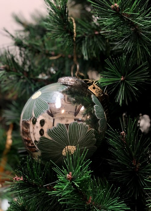 Walther & Co | Silver Glass Ball | Painted Christmas Flower | 10cm
