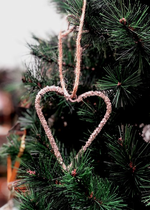 Walther & Co | Beaded Heart Christmas Decoration | 10cm