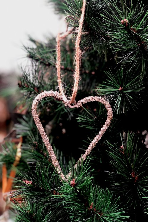 Walther & Co | Beaded Heart Christmas Decoration | 10cm
