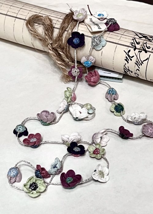 Sophie Digard | Crochet Flower Chain Necklace | Linen 