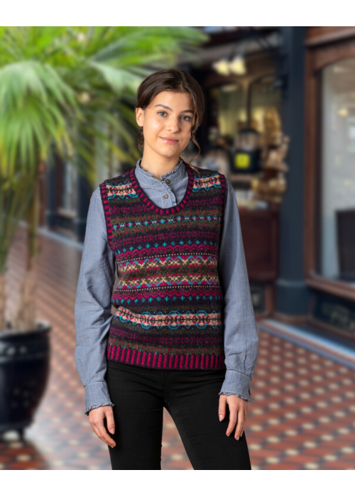 ERIBÉ | Westray Vest | Elderberry