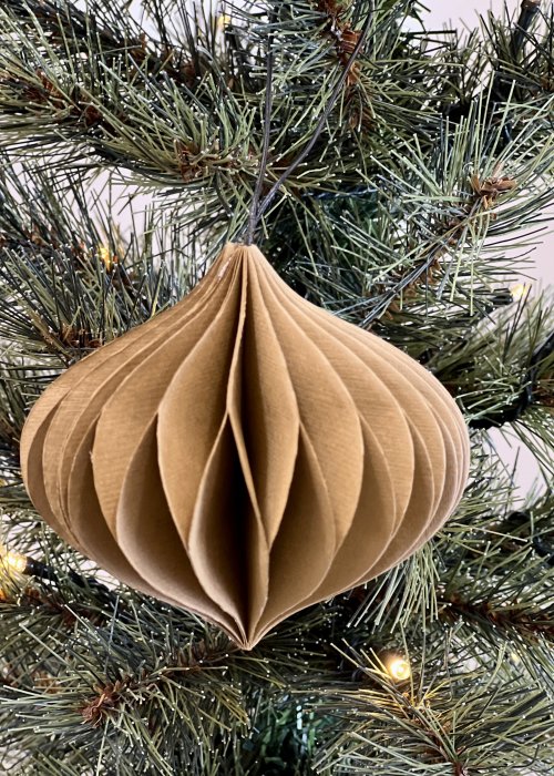 Nordstjerne | Folded Ornament | Onion | Camel | 9cm