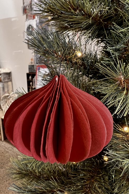 Nordstjerne | Folded Ornament | Onion | Red | 9cm