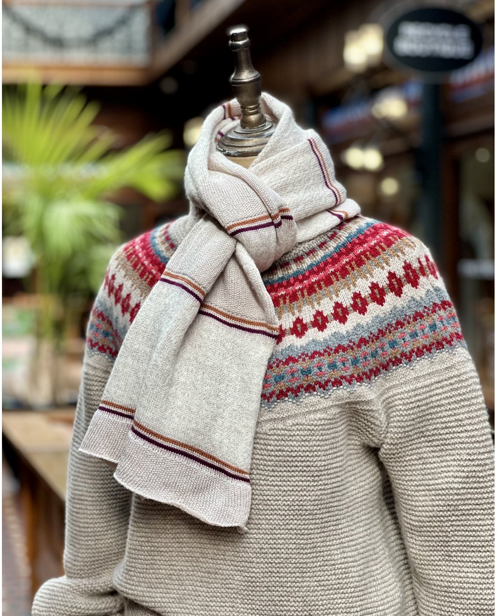 Frances Richmond | Merino-Silk-Cashmere Scarf | Soft Grey with Brown Stripes Frances Richmond | Merino-Silk-Cashmere Scarf | Soft Grey with Brown Stripes