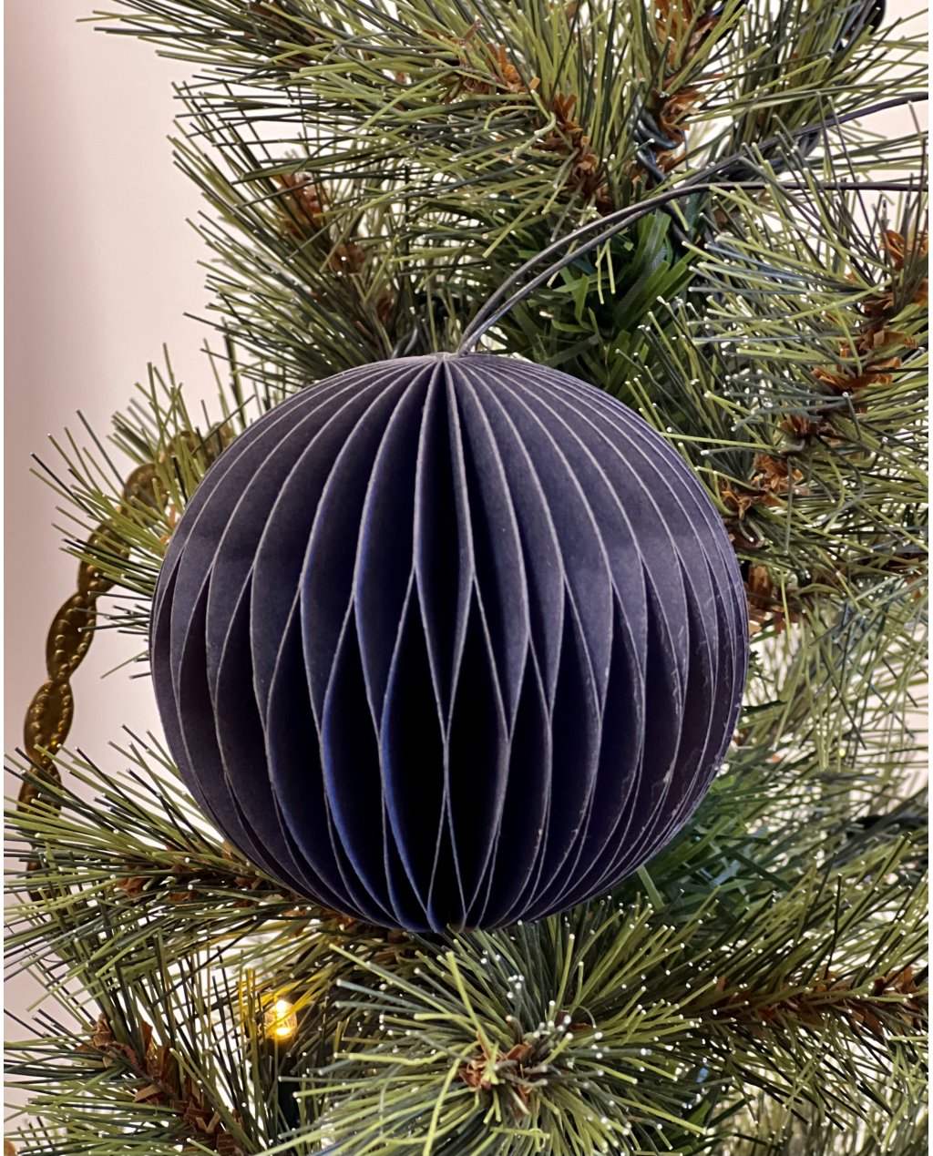 Nordstjerne | Folded Ornament | Ball | Midnight Blue | 7.5cm Nordstjerne | Folded Ornament | Ball | Midnight Blue | 7.5cm